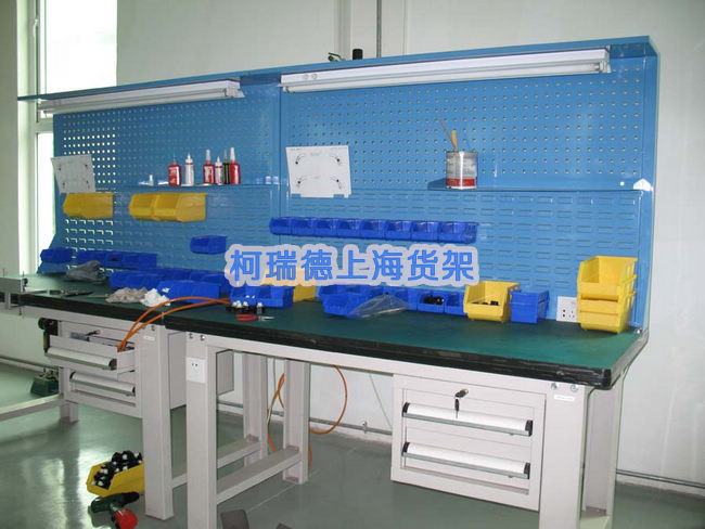 挂板工作桌应用图